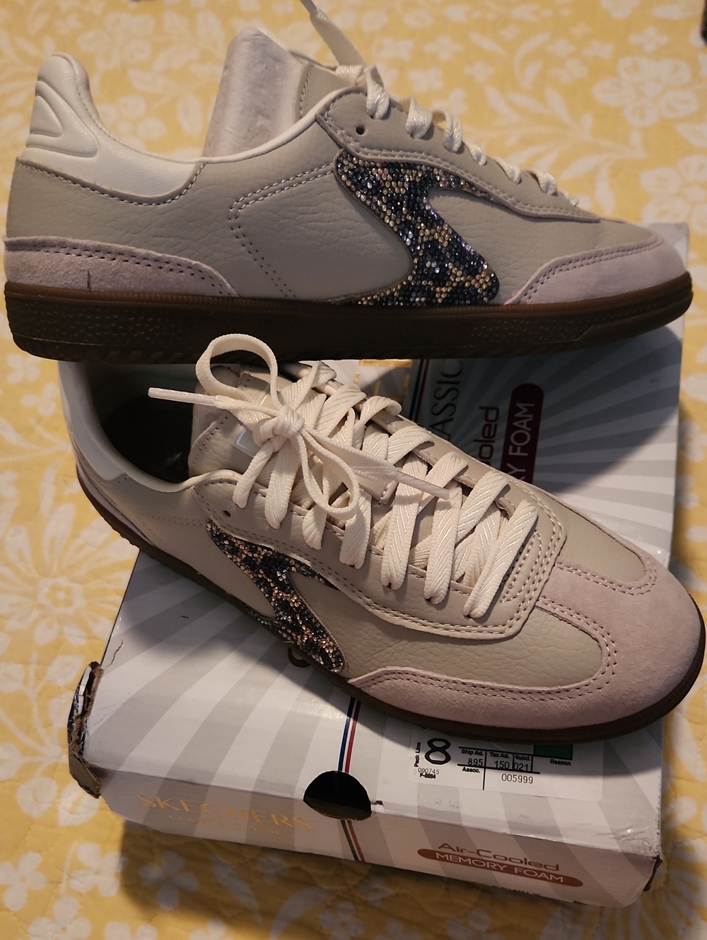 Skechers NWT Women’s Casual Lace-Up Sneaker In Taupe w/shimmering Leopard Trim
